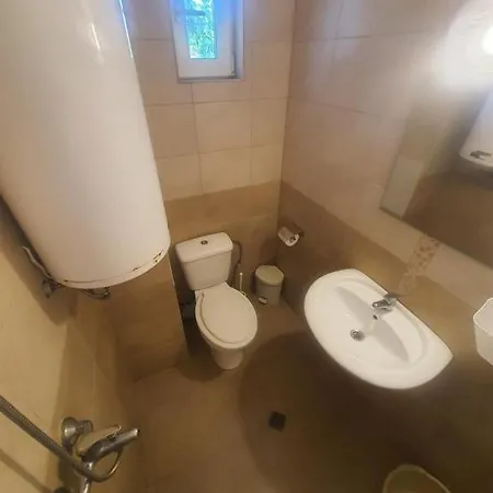 Ivelin House Ваканционна къща