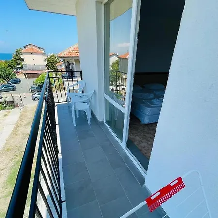 Ivelin House Ваканционна къща Лозенец