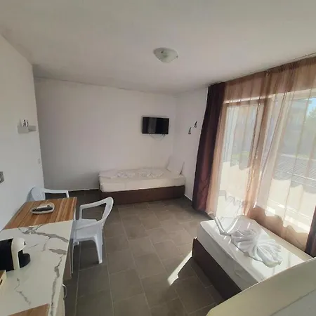 Ivelin House Ваканционна къща Лозенец