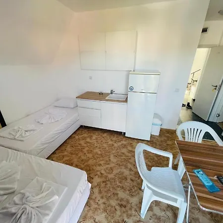 Ivelin House Ваканционна къща Лозенец
